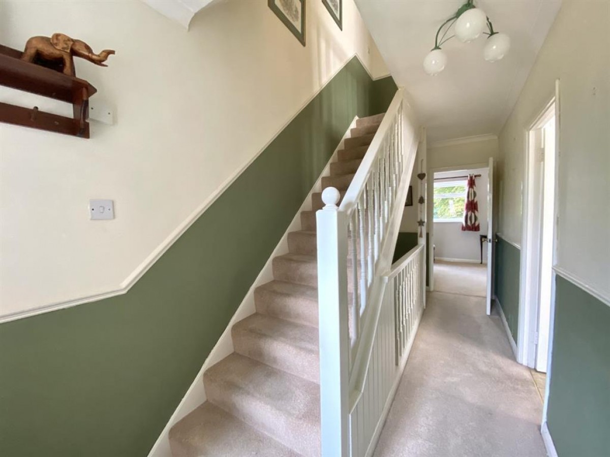 Fulwood Close, Hayes, UB3 2NF