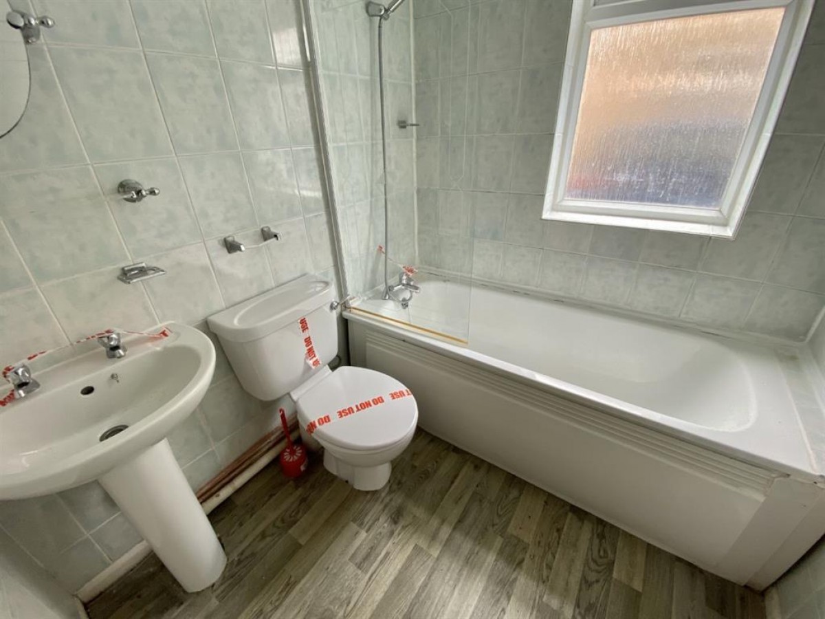 Cromwell Road, Hayes, Middlesex, UB3 2PP