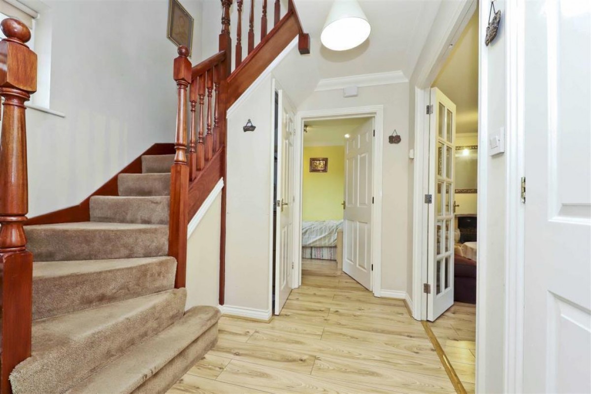 Stocks Place , UB10 0DA