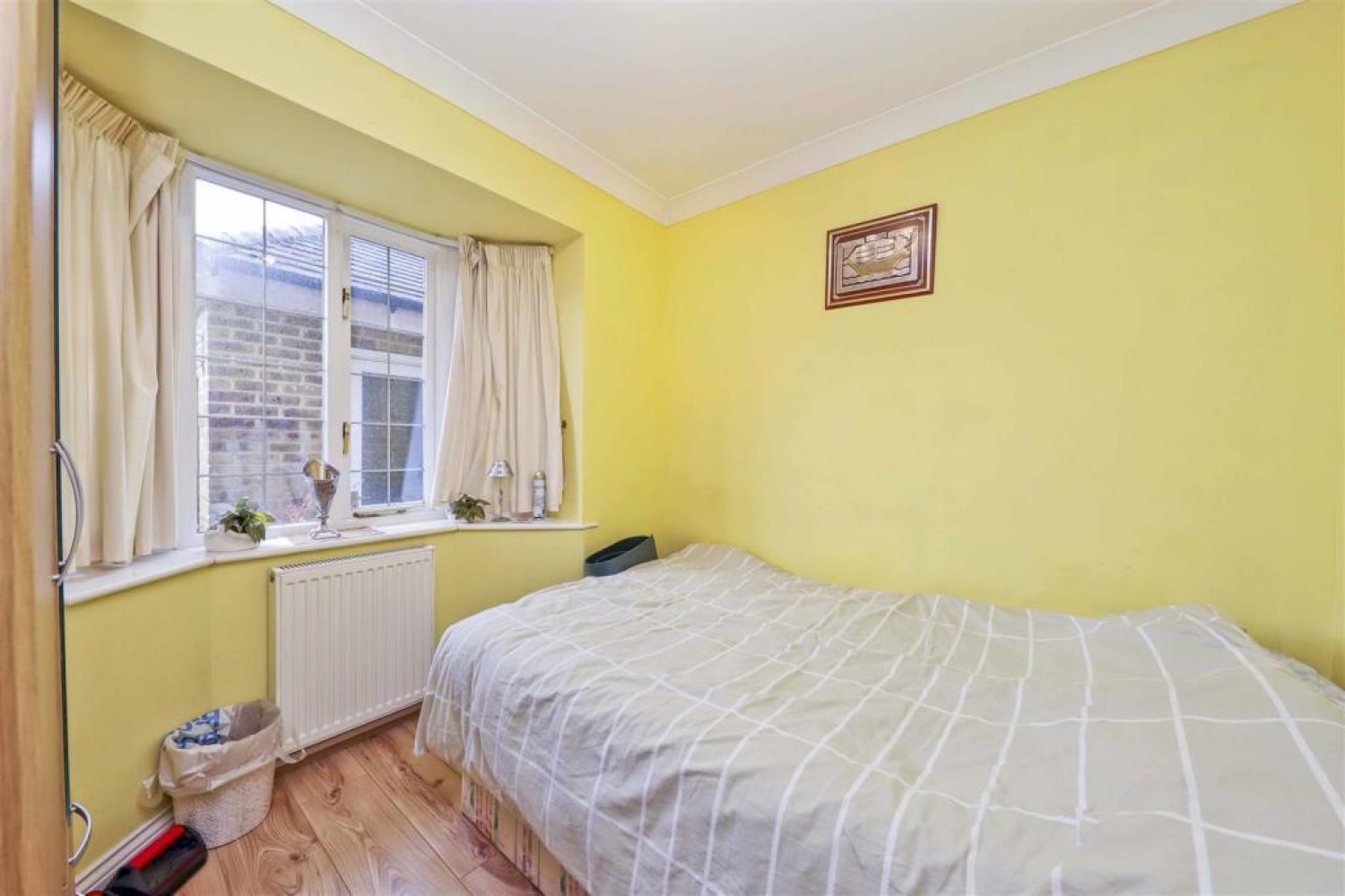 Stocks Place , UB10 0DA