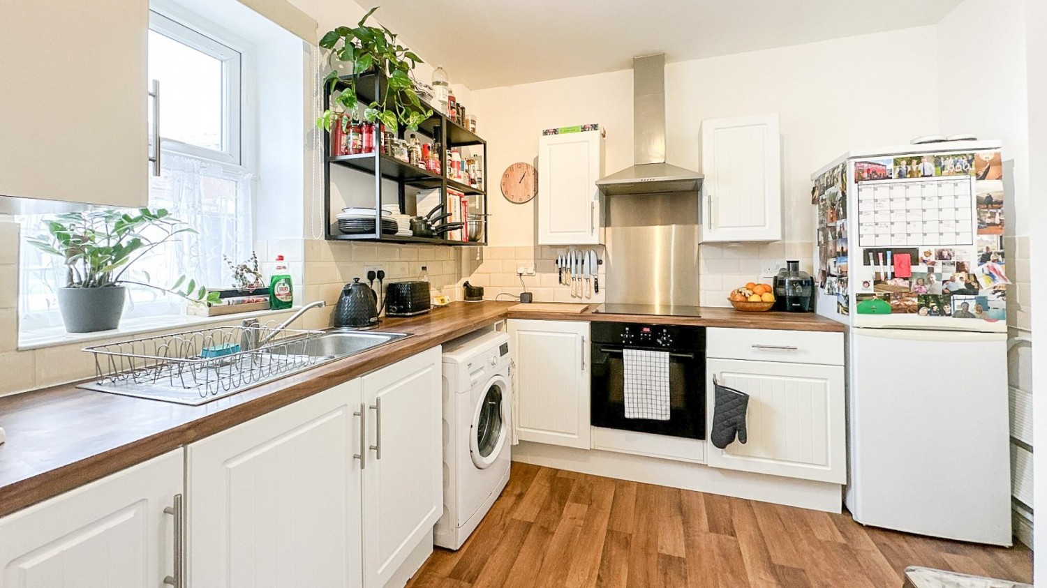 2 bedroom Flat for sale in West Street, Bedminster, Bristol, BS3 3PD
