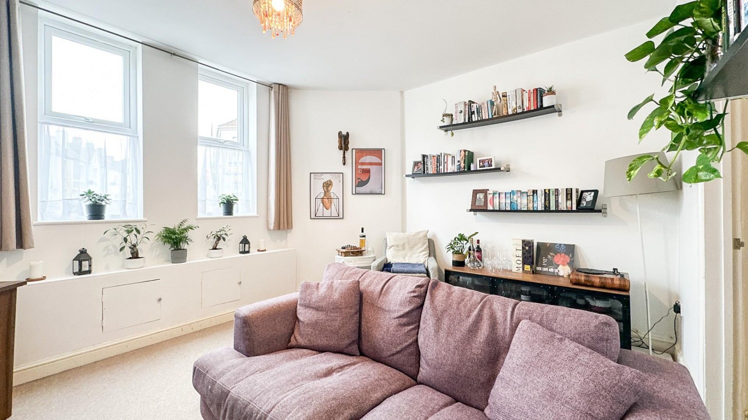 2 bedroom Flat for sale in West Street, Bedminster, Bristol, BS3 3PD