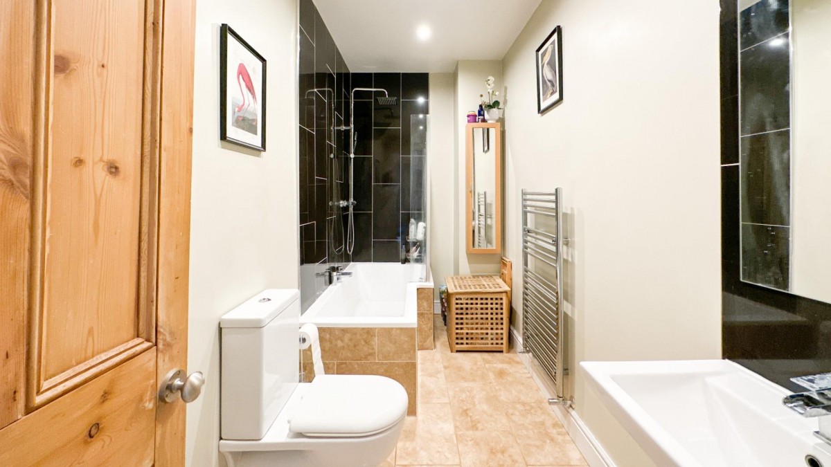 Trelawney Park, Bristol