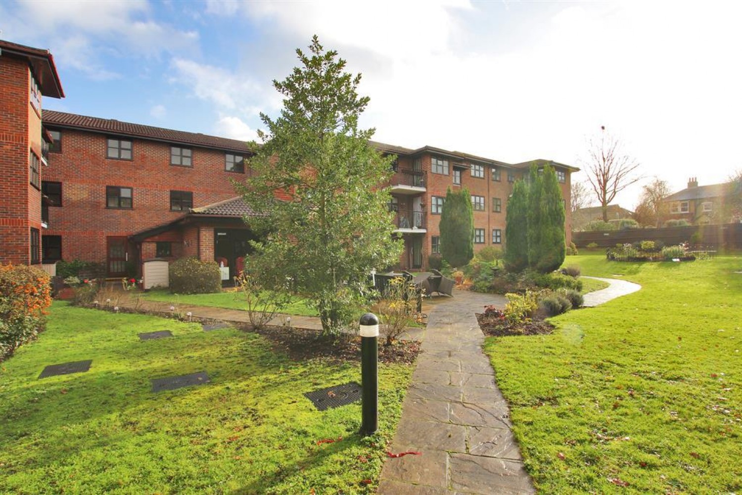 Tudor Court, Hatherley Crescent, Sidcup, DA14 4HY