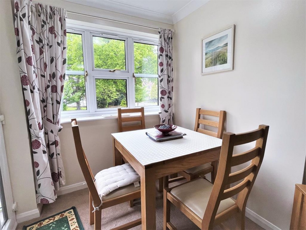 Tudor Court, Hatherley Crescent, Sidcup, DA14 4HY