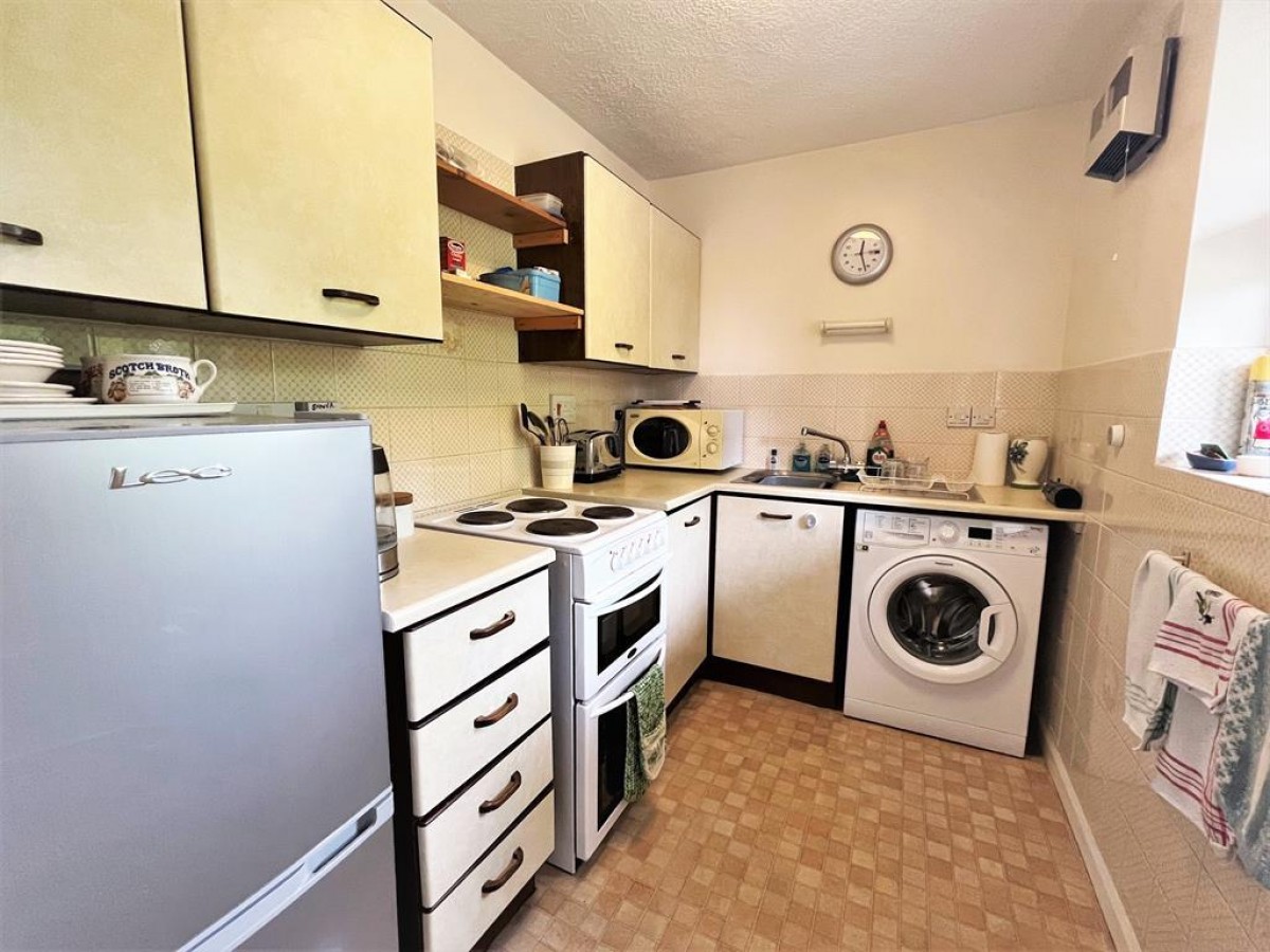 Tudor Court, Hatherley Crescent, Sidcup, DA14 4HY