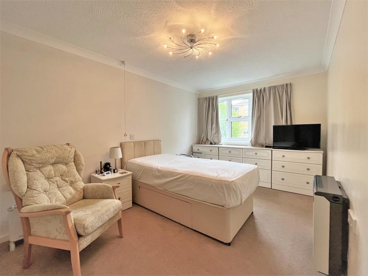 Tudor Court, Hatherley Crescent, Sidcup, DA14 4HY