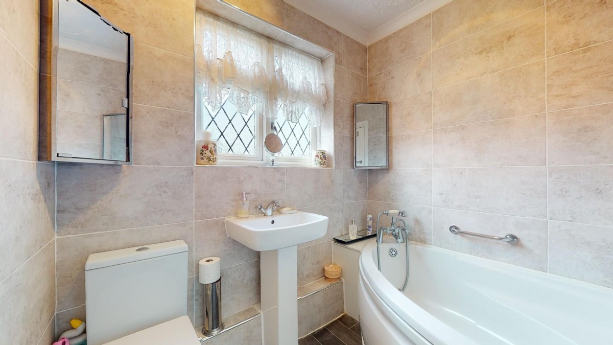 Stanley Avenue, Dagenham, RM8