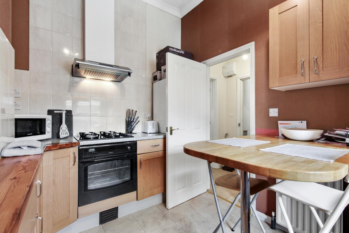 The Avenue, London, W13