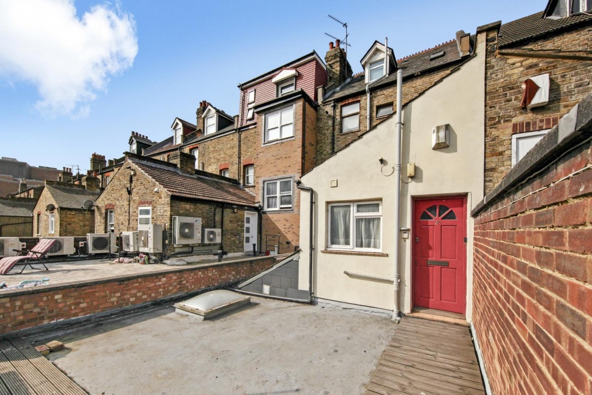 The Avenue, London, W13