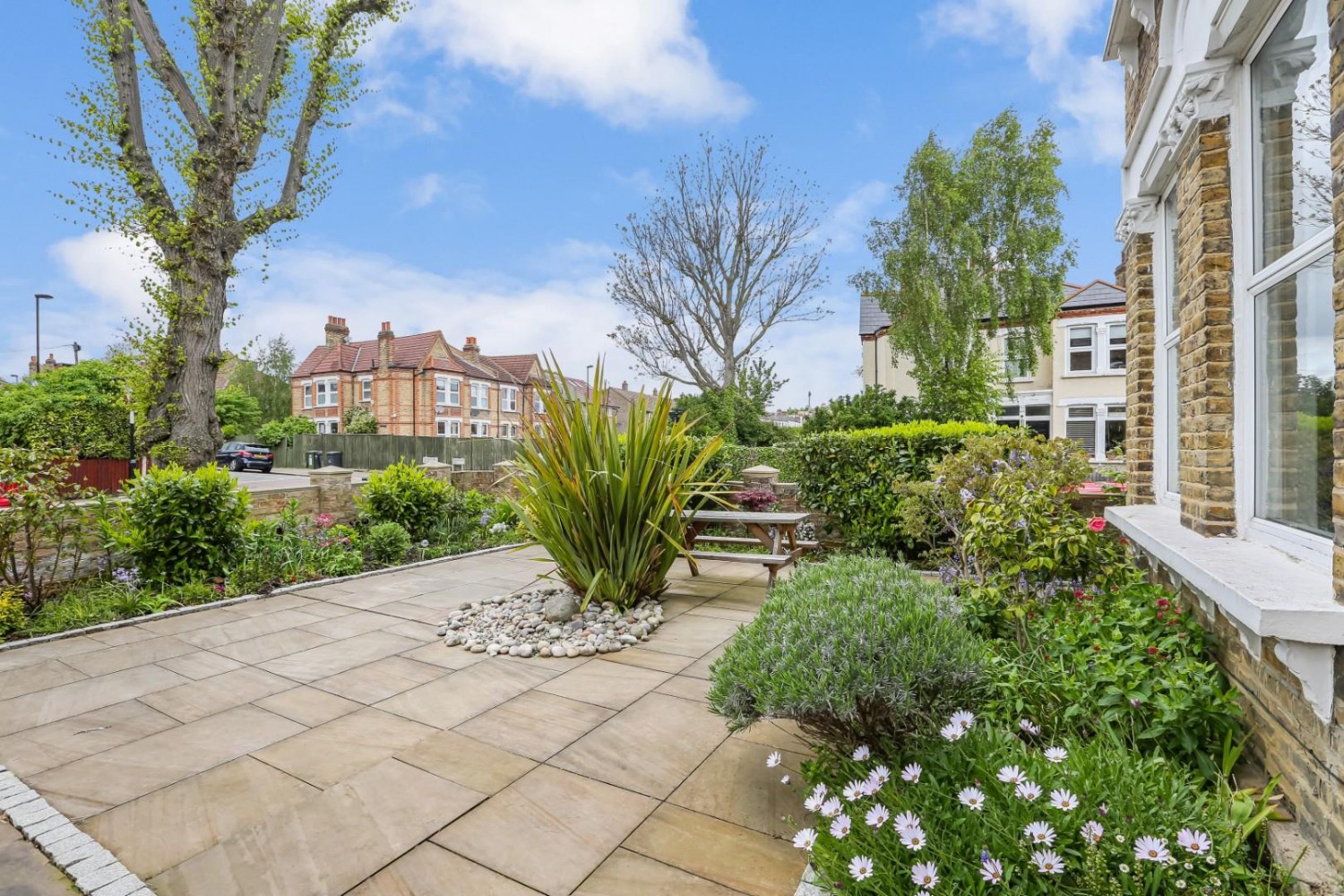 Hurstbourne Road, Forest Hill, SE23