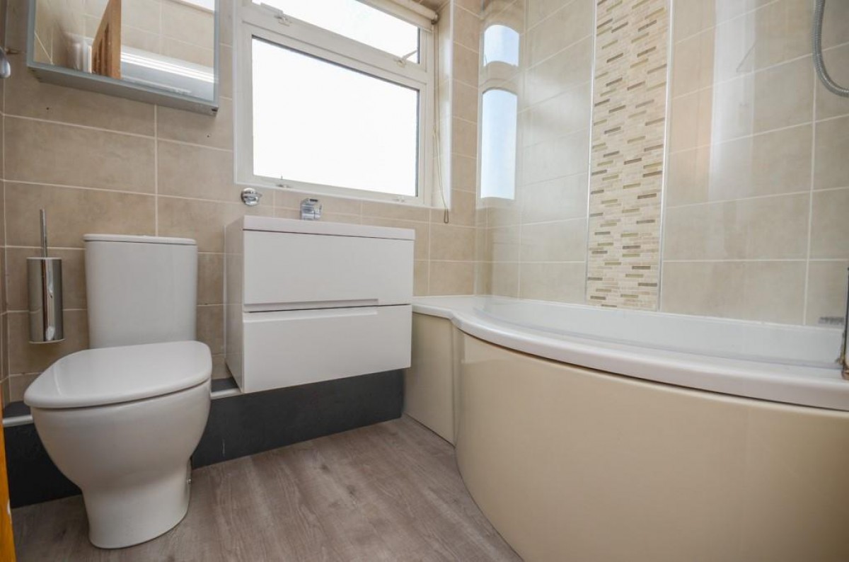 Richmond Road, Mangotsfield, Bristol, BS16 9EZ