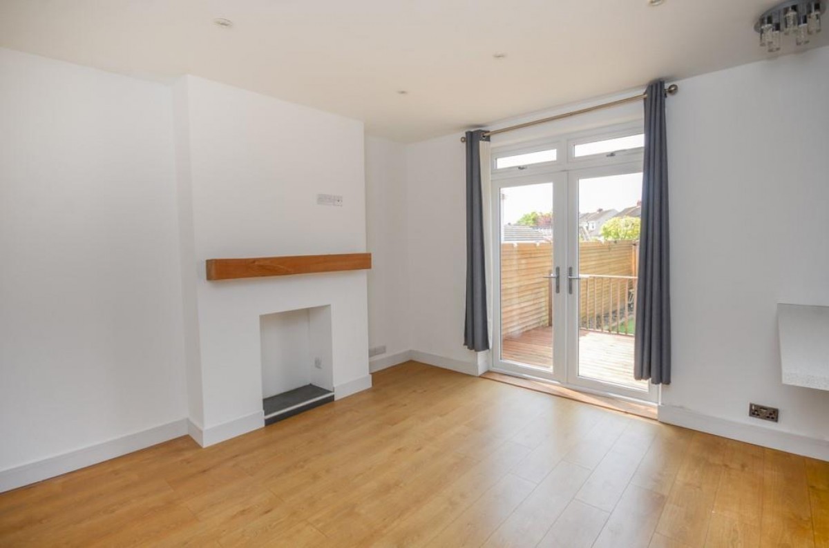 Richmond Road, Mangotsfield, Bristol, BS16 9EZ