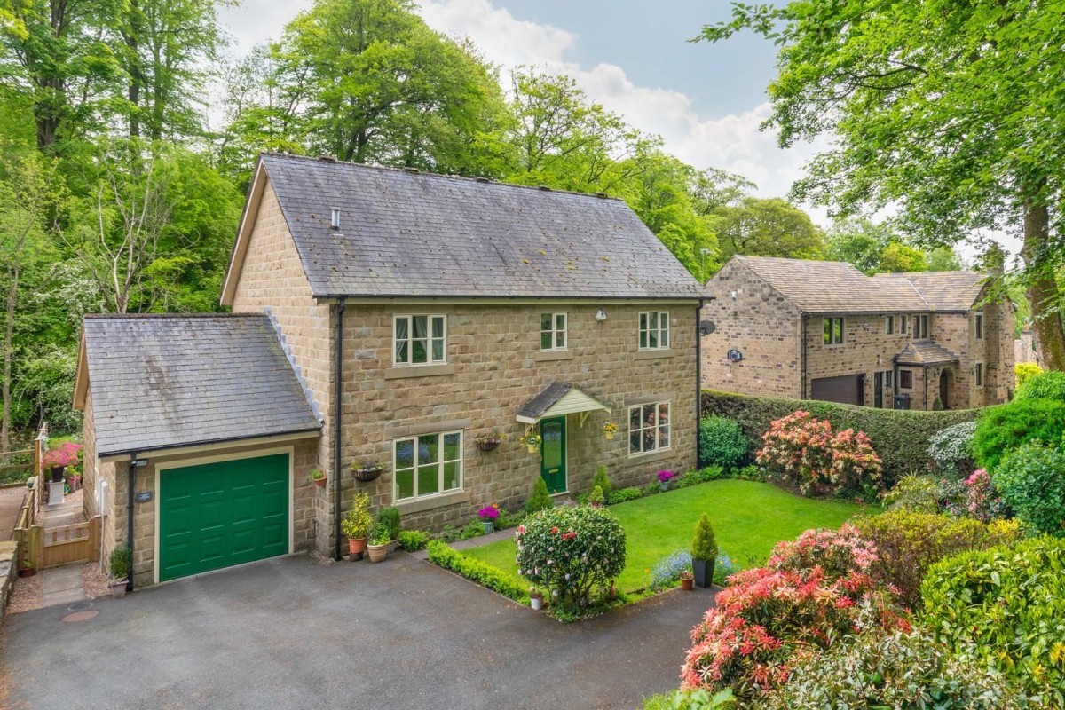 Stepping Stones, East Morton, Keighley