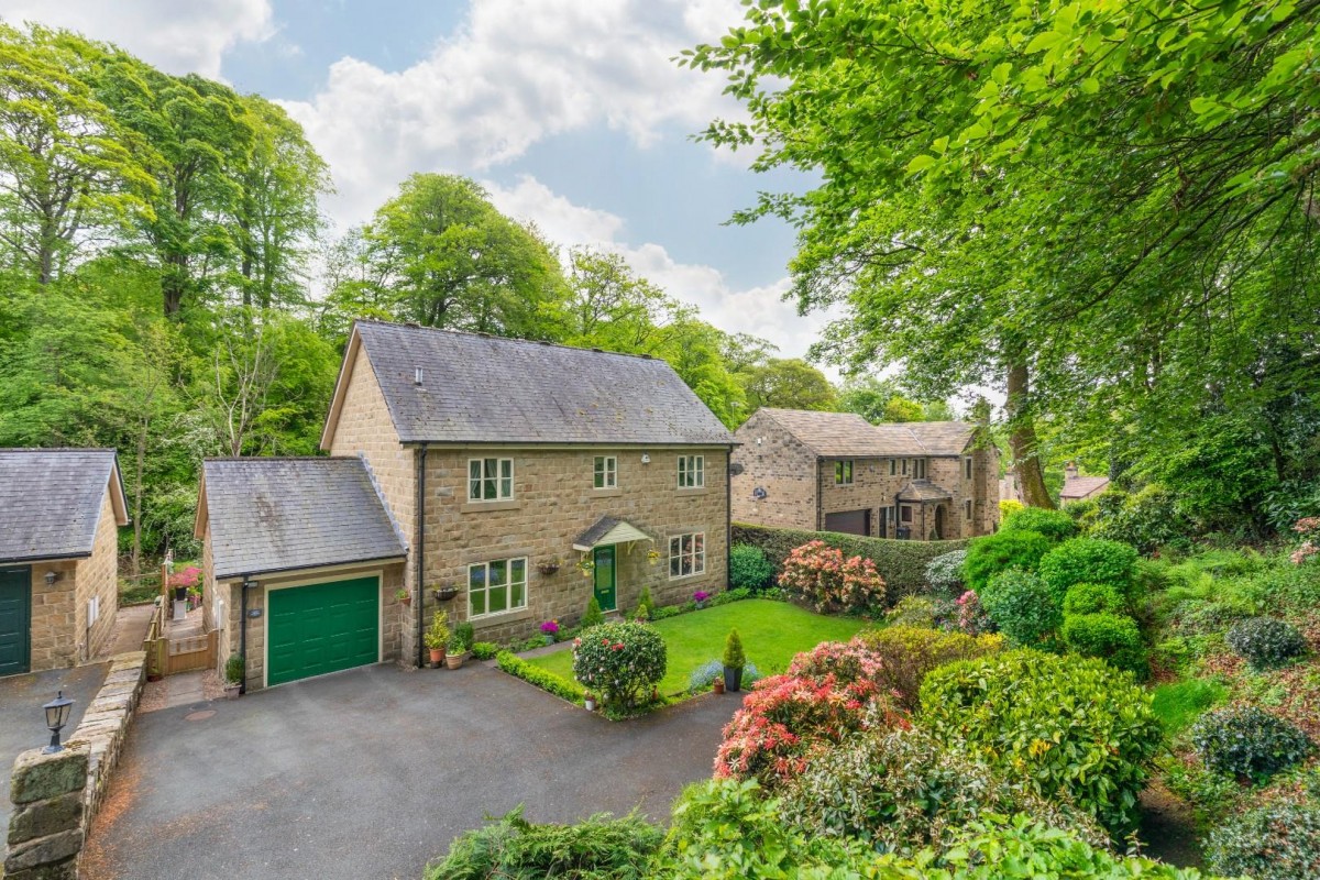 Stepping Stones, East Morton, Keighley