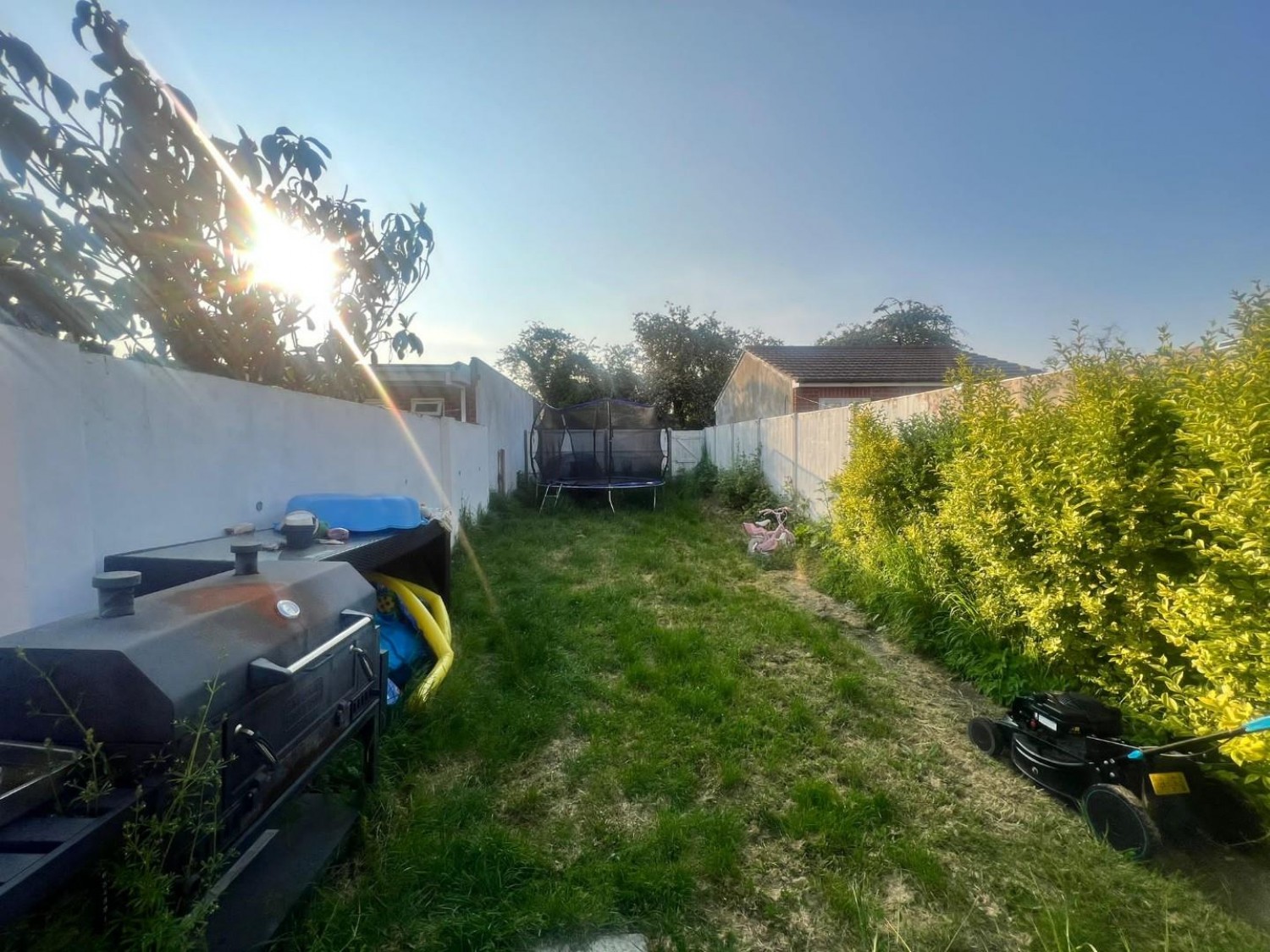 Selan Gardens, Hayes