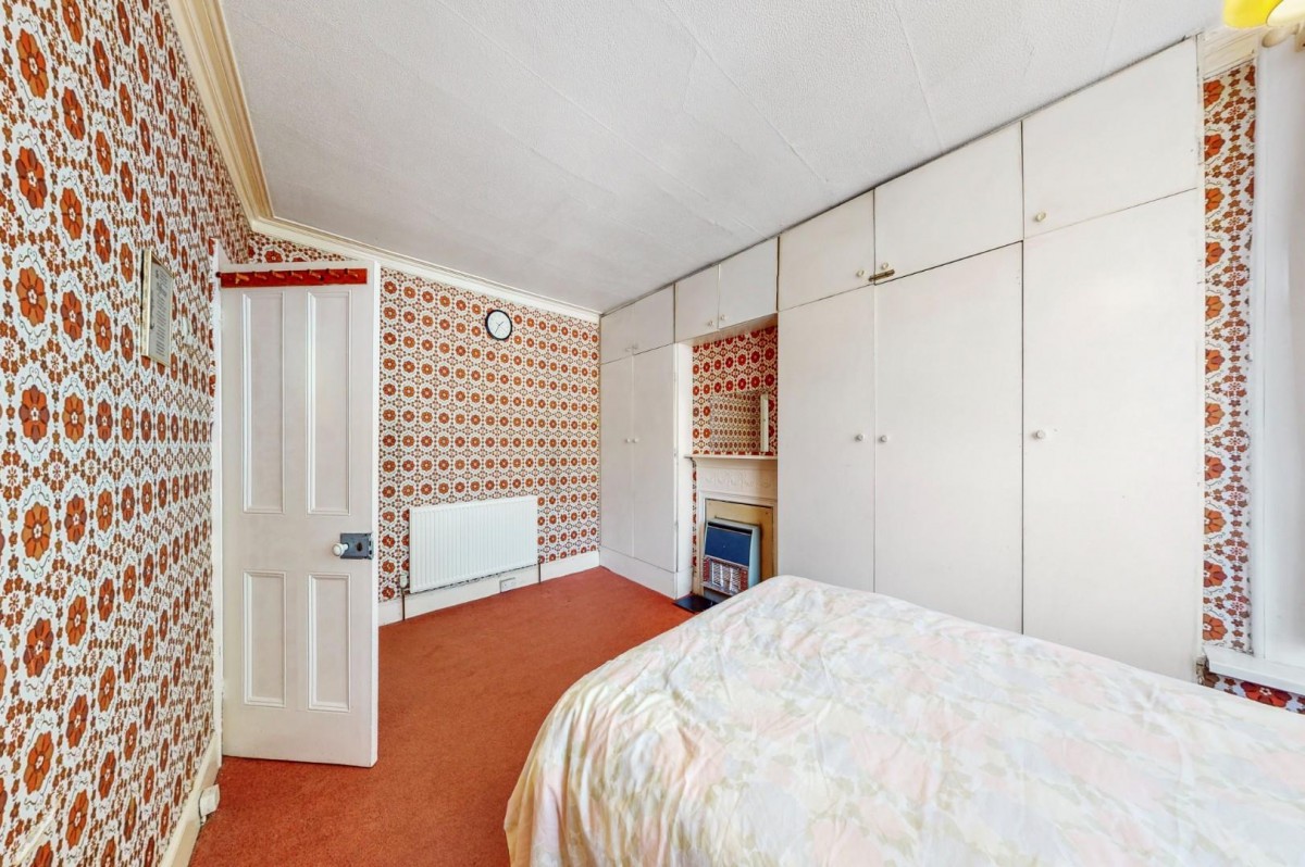 Windermere Road, London