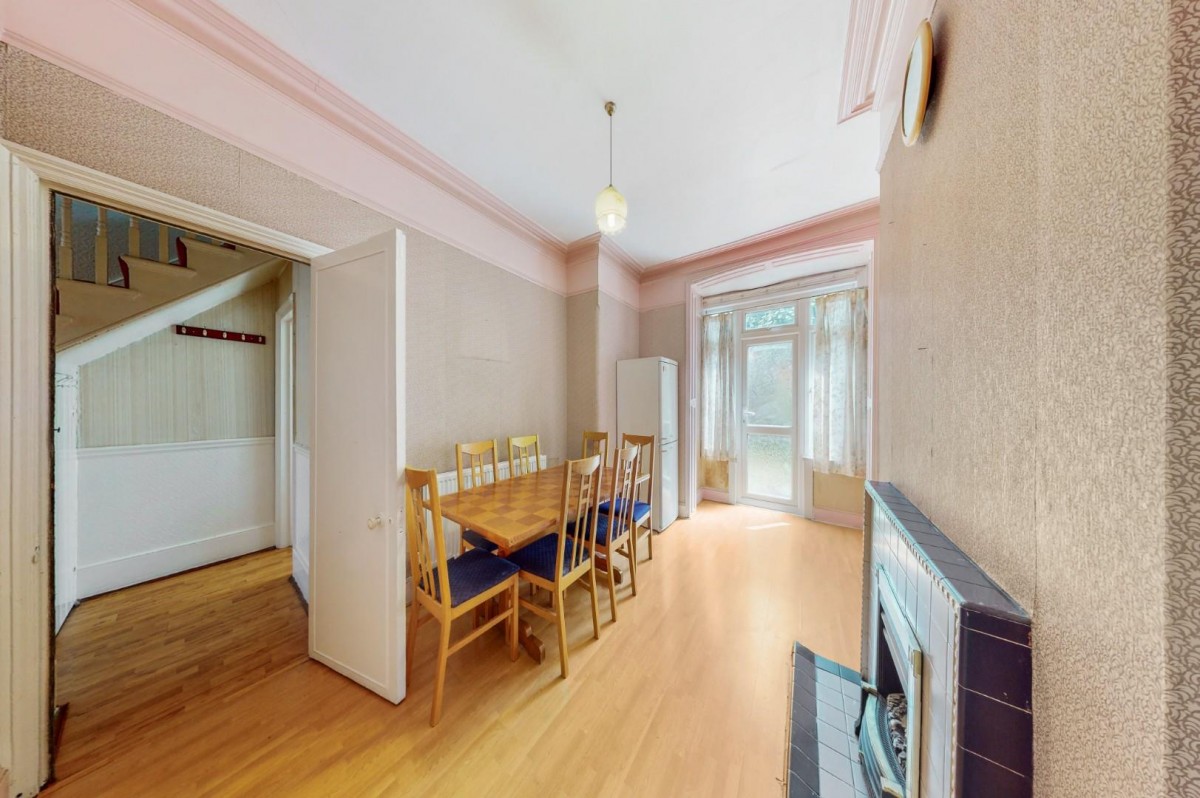 Windermere Road, London