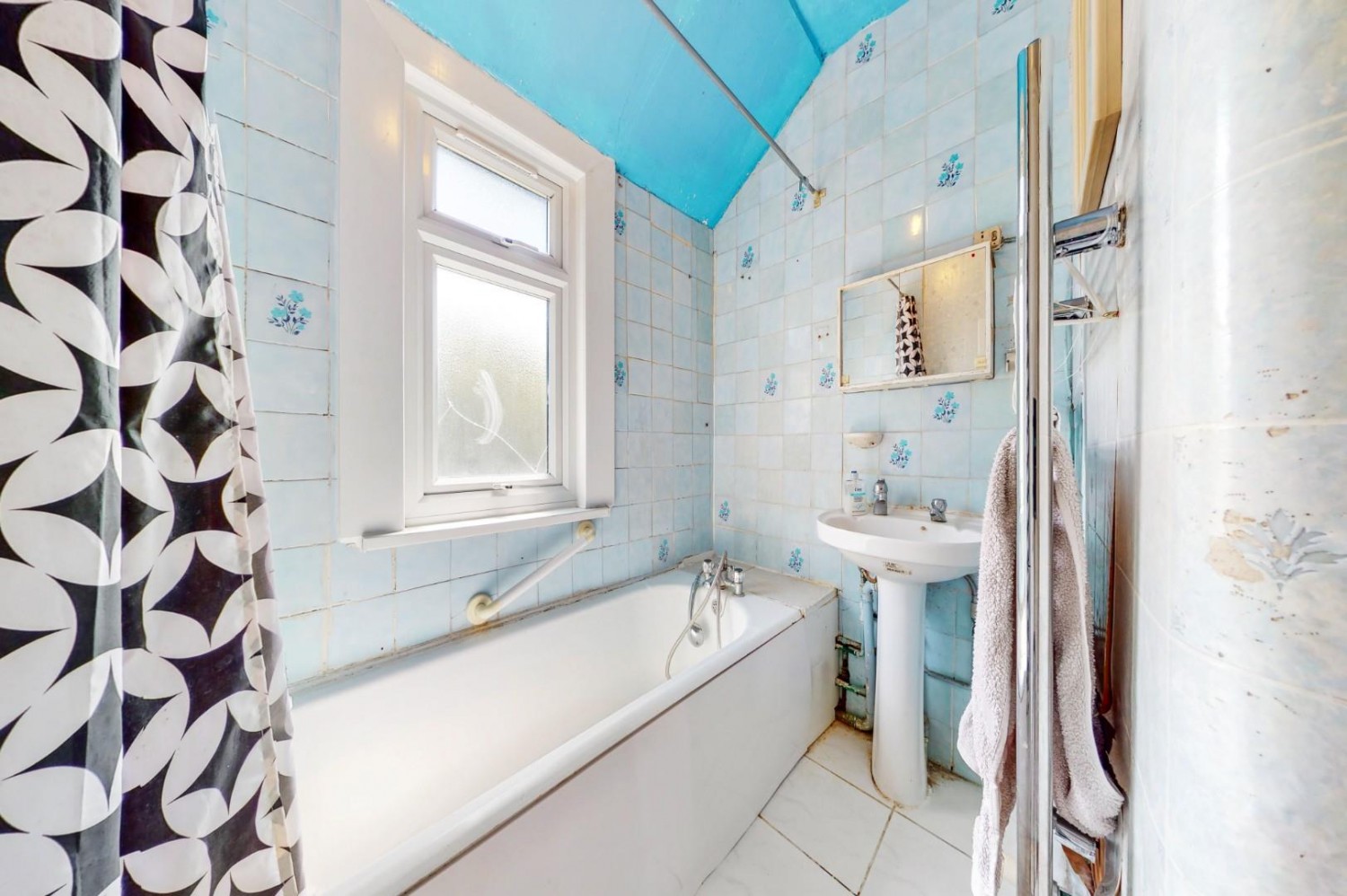 Windermere Road, London