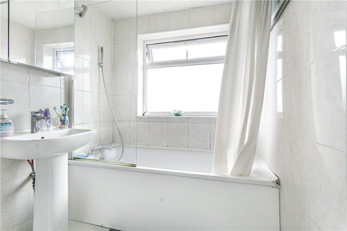 Stormount Drive, Hayes, UB3 1RG