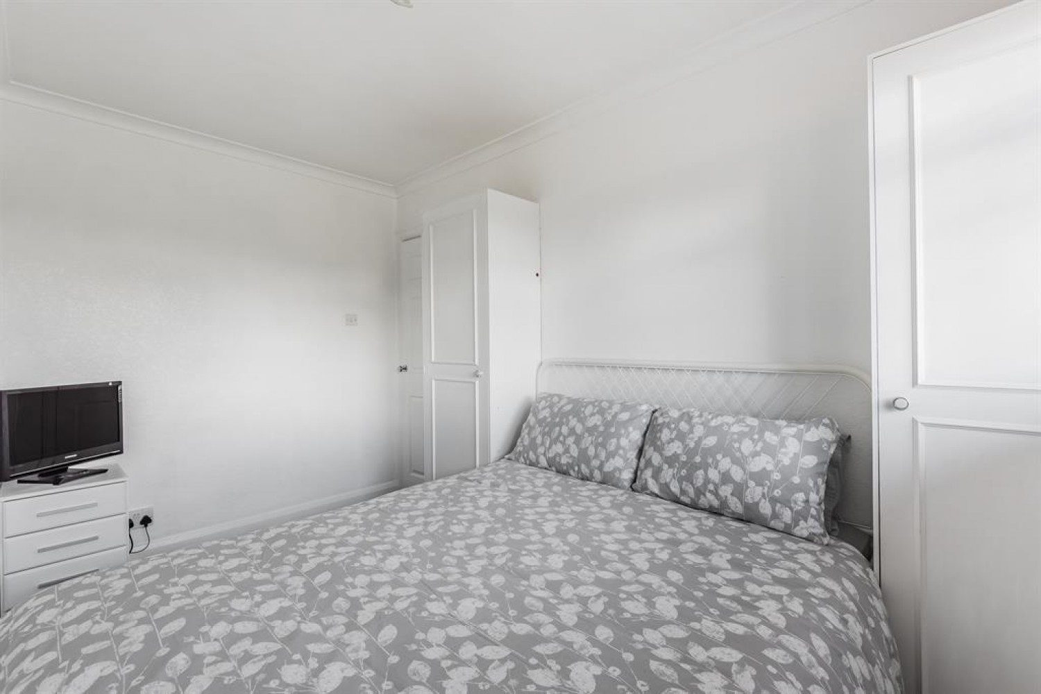 Beechwood Avenue, Hayes, Middlesex, UB3 1JN