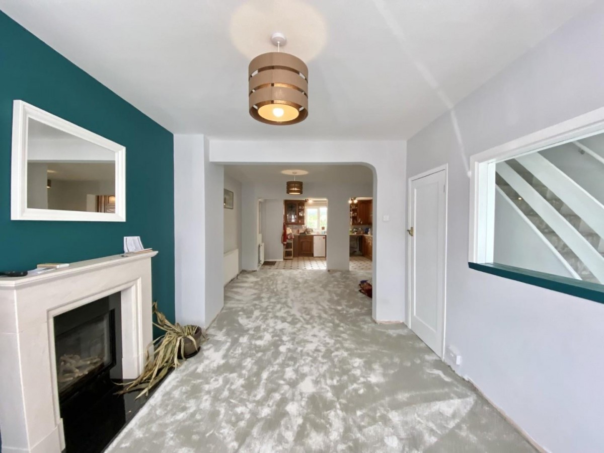 Roseville Road, Hayes, UB3 4QX