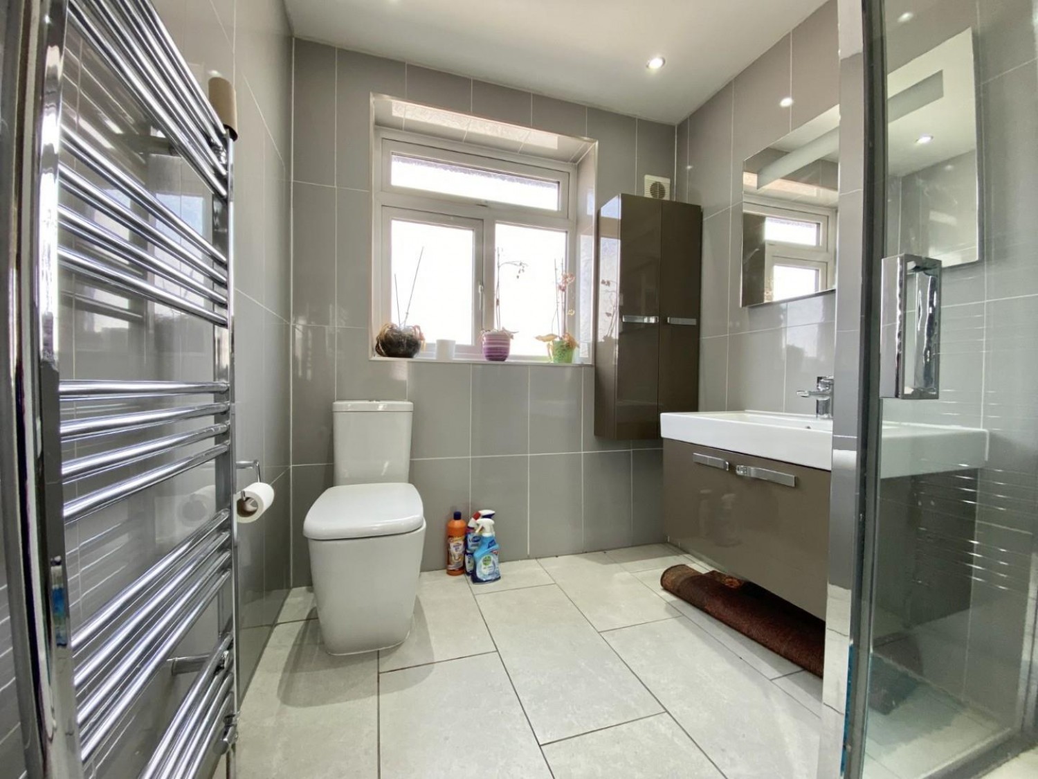 Roseville Road, Hayes, UB3 4QX