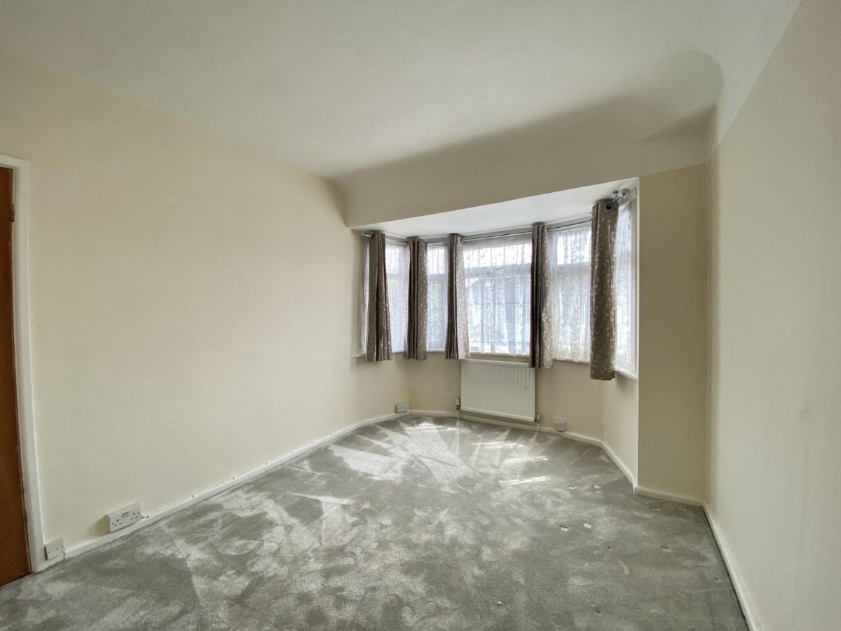 Roseville Road, Hayes, UB3 4QX