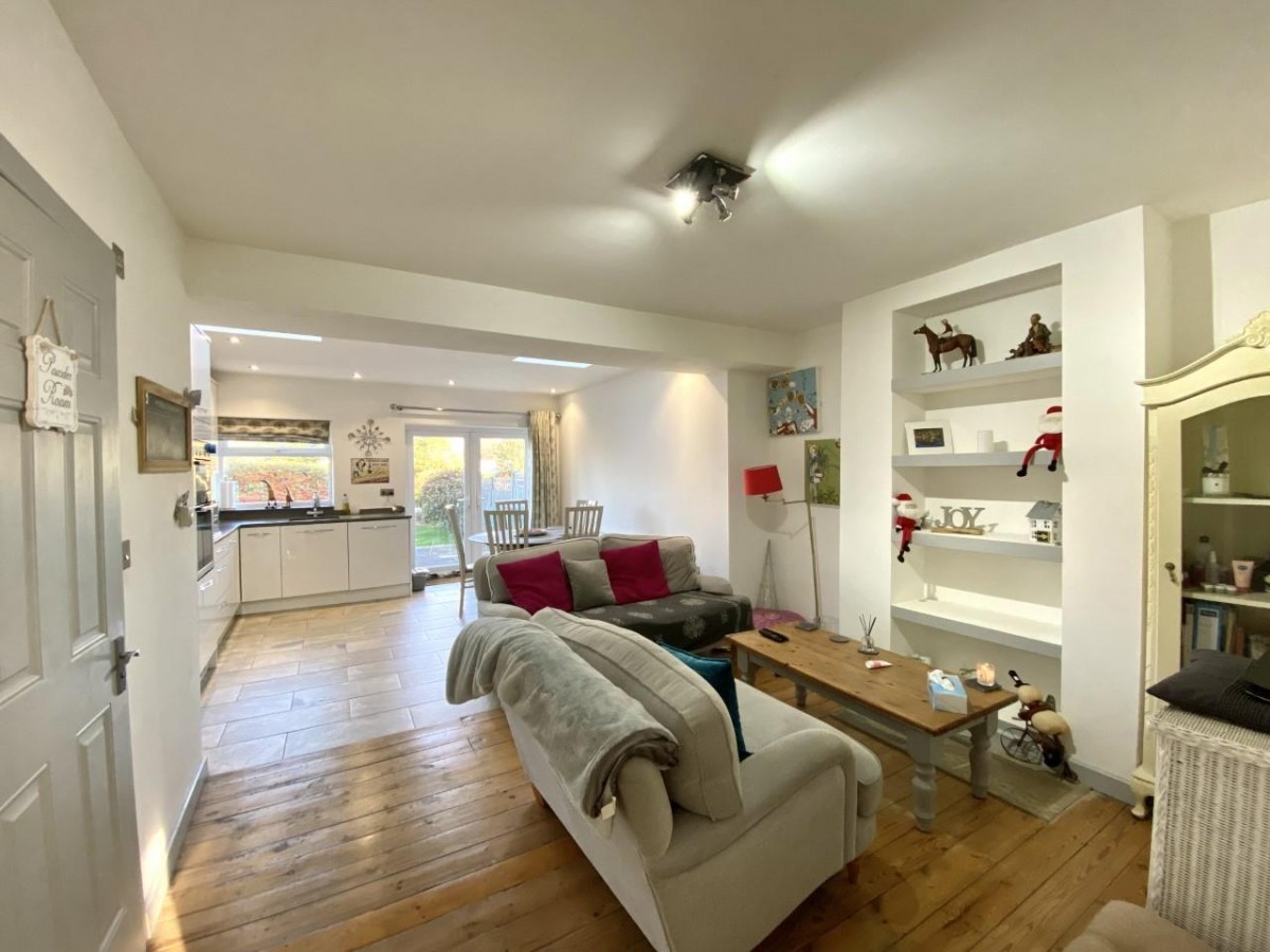 Harvey Road, Hillingdon, Middlesex, UB10 0HR