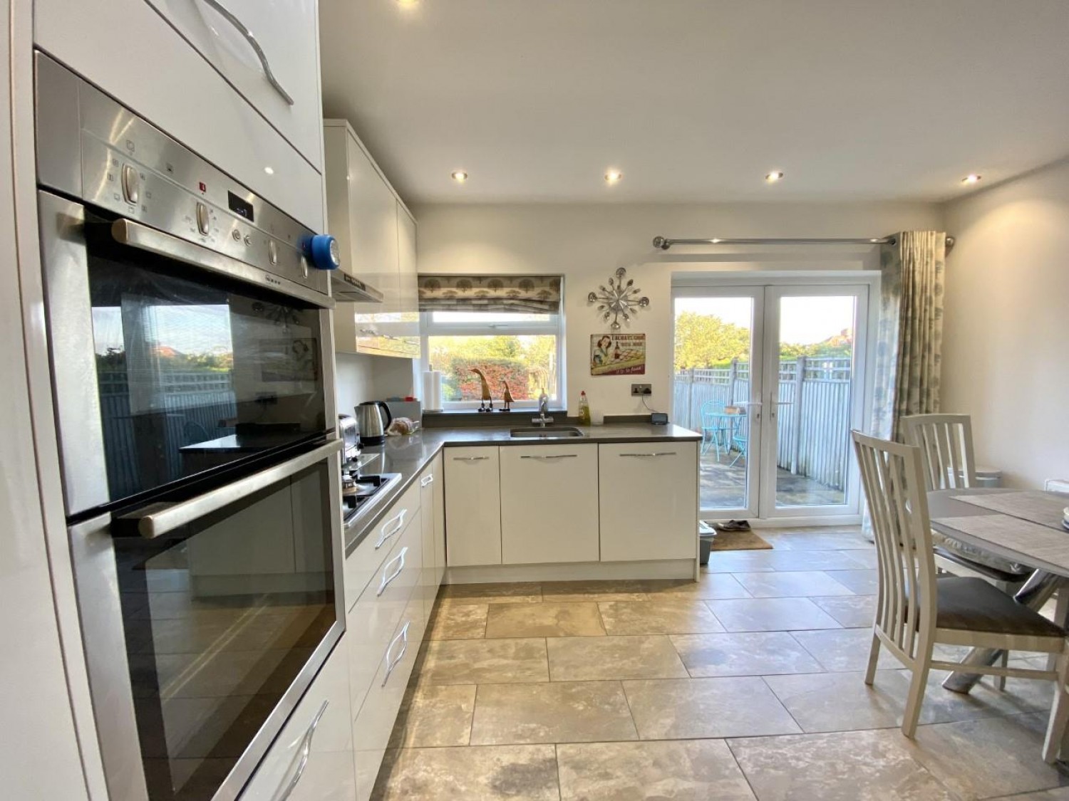 Harvey Road, Hillingdon, Middlesex, UB10 0HR