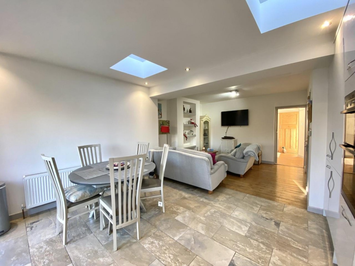 Harvey Road, Hillingdon, Middlesex, UB10 0HR