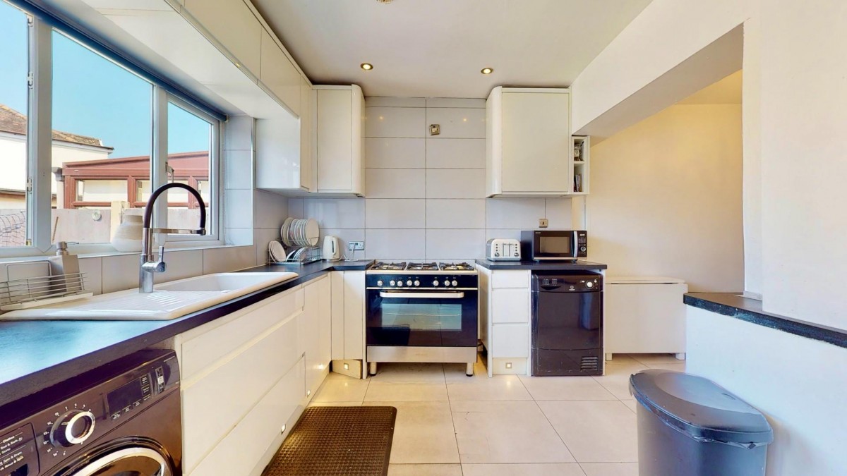 Ashburton Avenue, Ilford, IG3