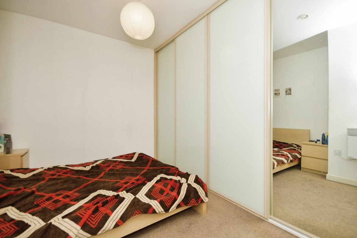Q4 Apartments, Upper Allen Street, S3