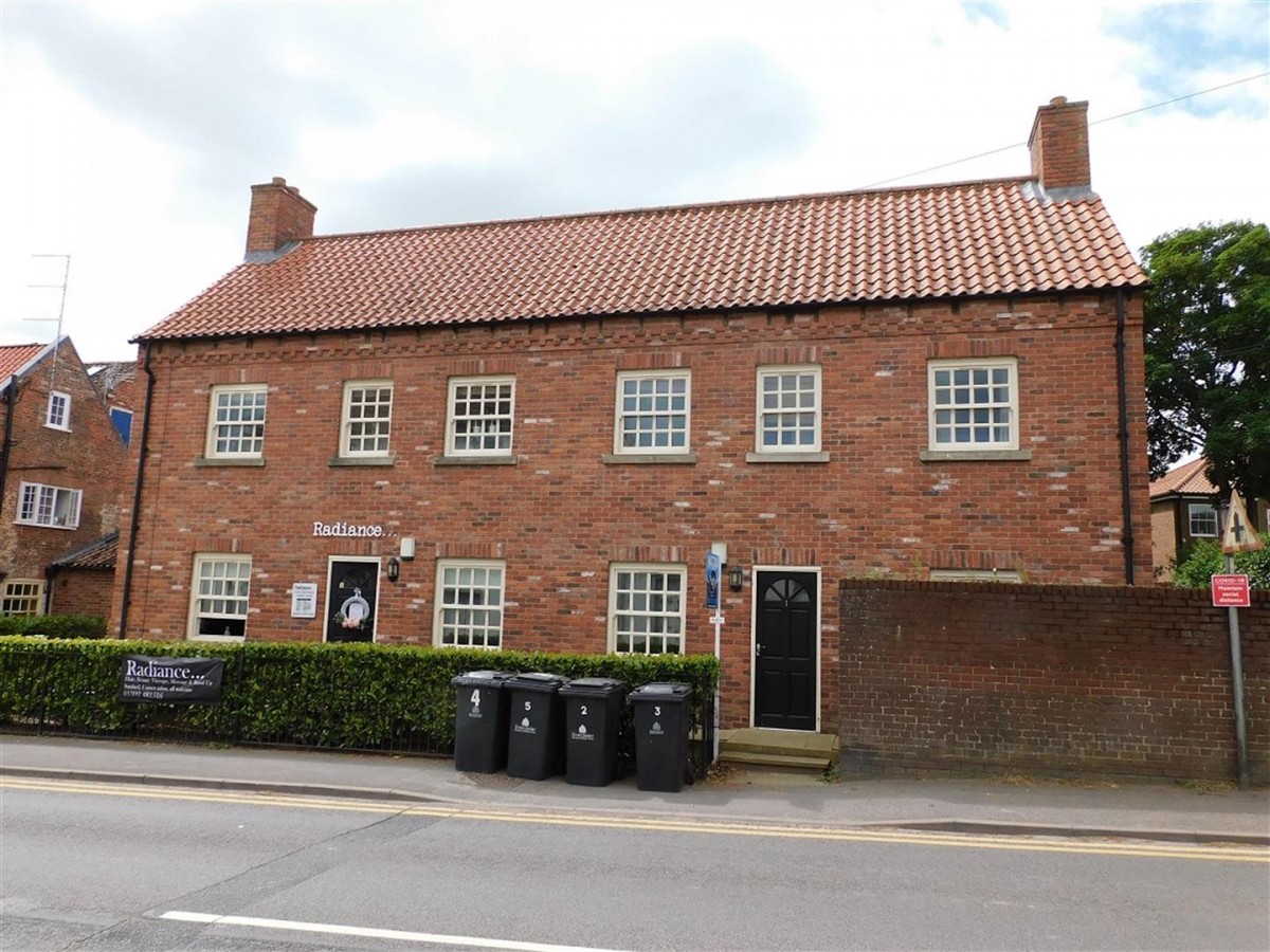 Market Place, Bawtry, Doncaster, DN10 6JL