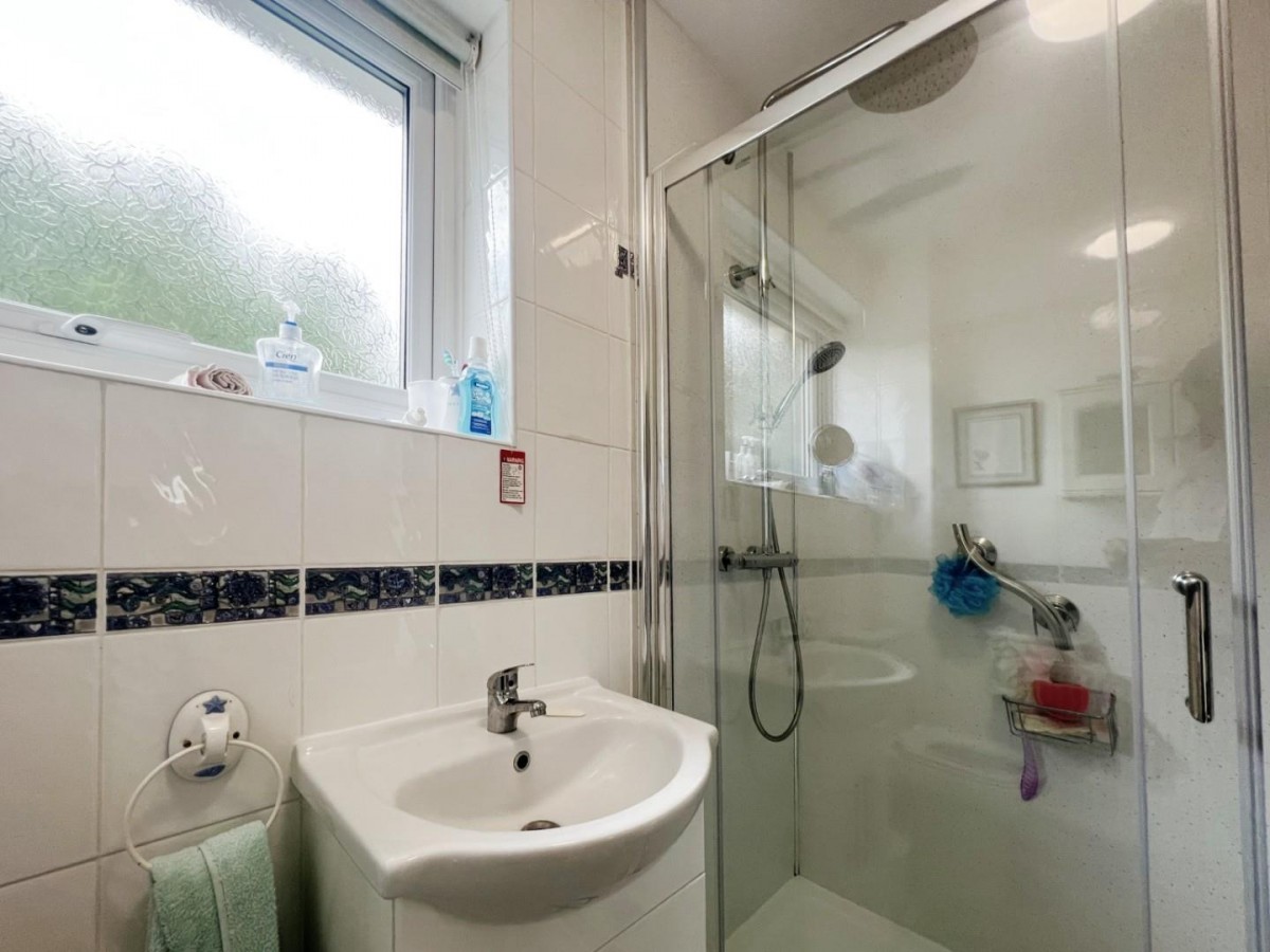 Thanet Grove, Leigh