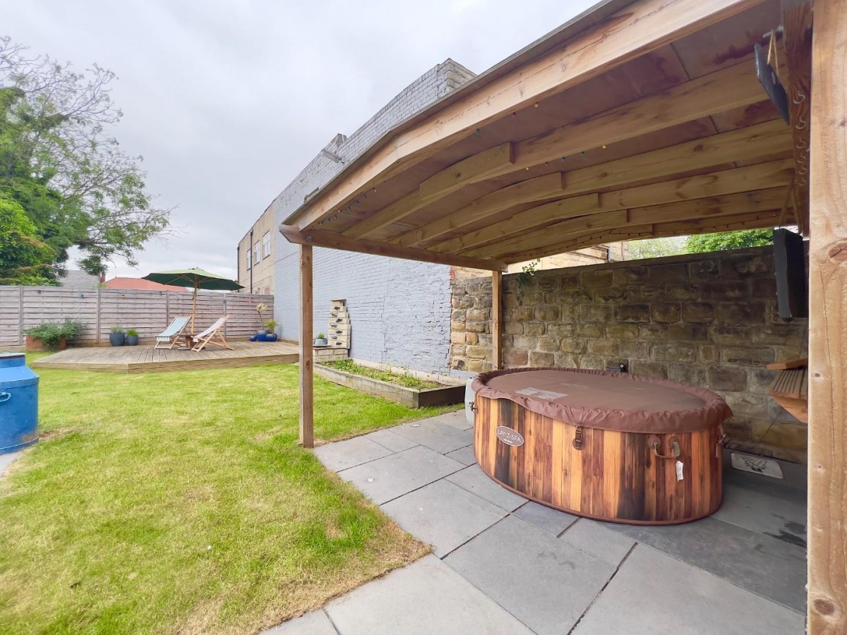 Stars Hollow, Berneslai Close, Barnsley, South Yorkshire