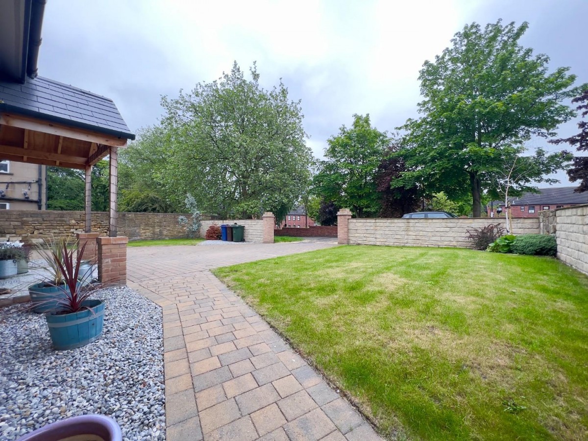 Stars Hollow, Berneslai Close, Barnsley, South Yorkshire