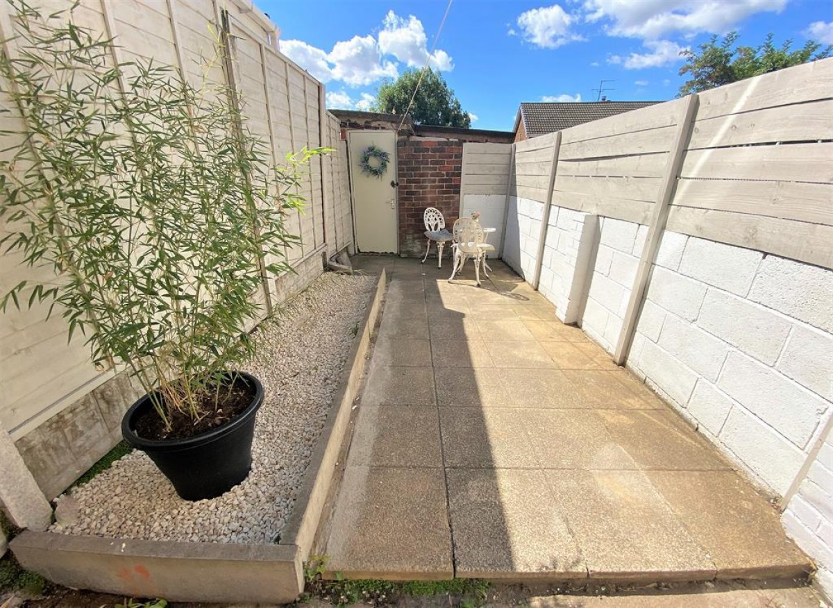 High Street, Bolton-upon-Dearne, Rotherham, S63 8LH