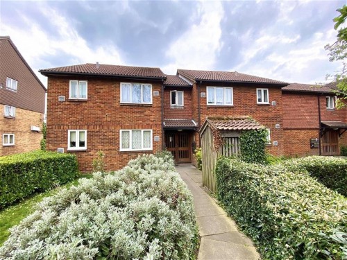 Brendon Close, Harlington, Middlesex, UB3 5NH