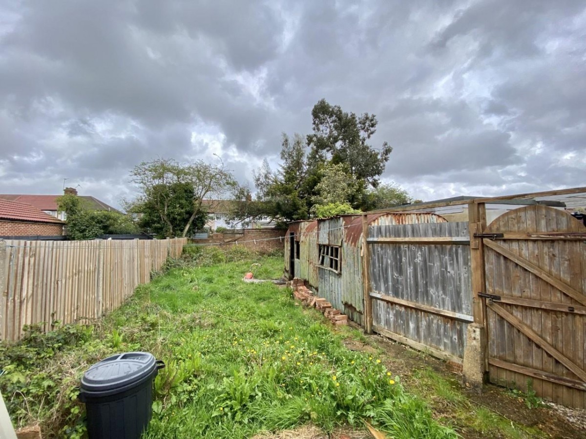 Waltham Avenue, Hayes