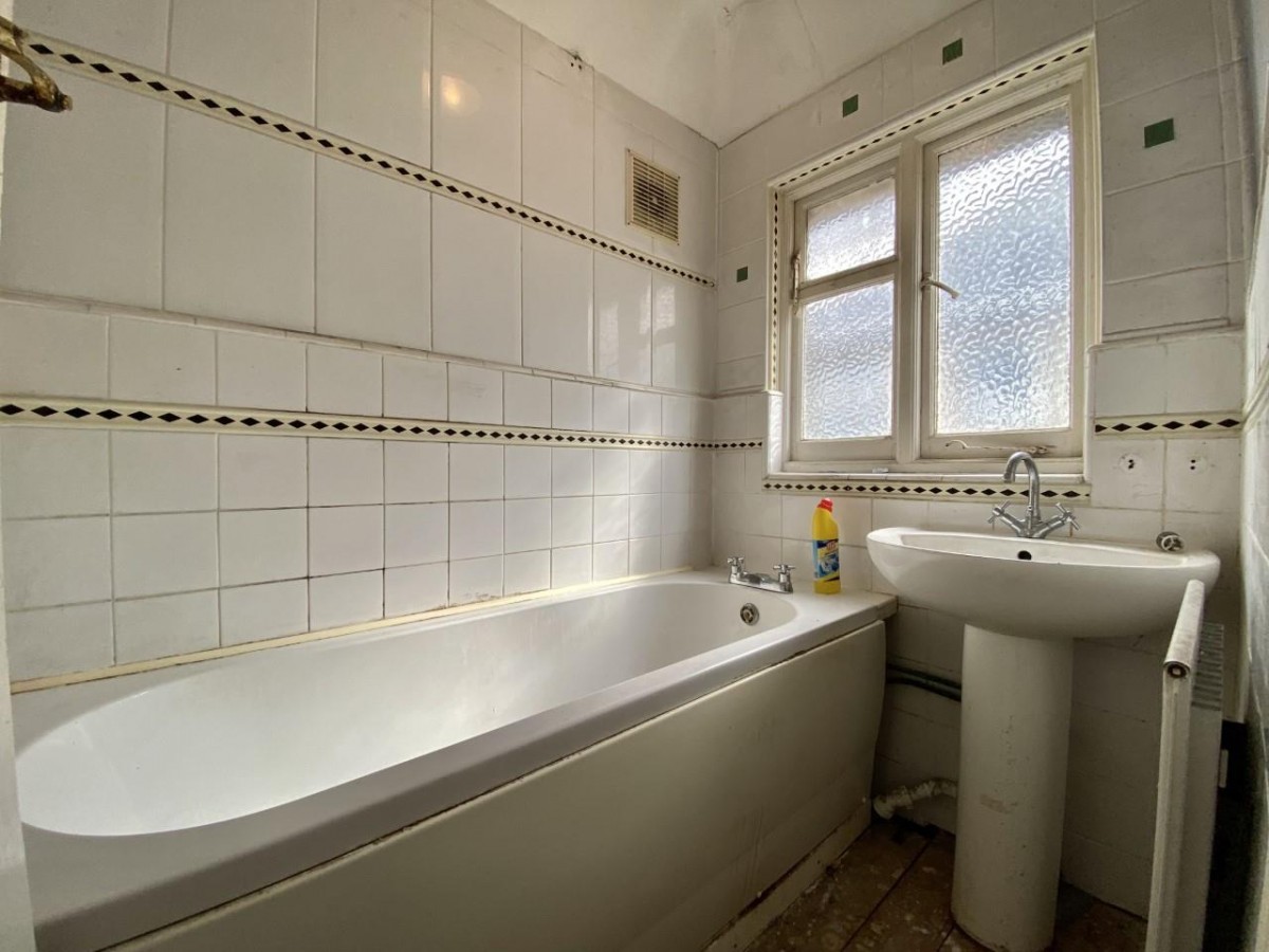 Waltham Avenue, Hayes