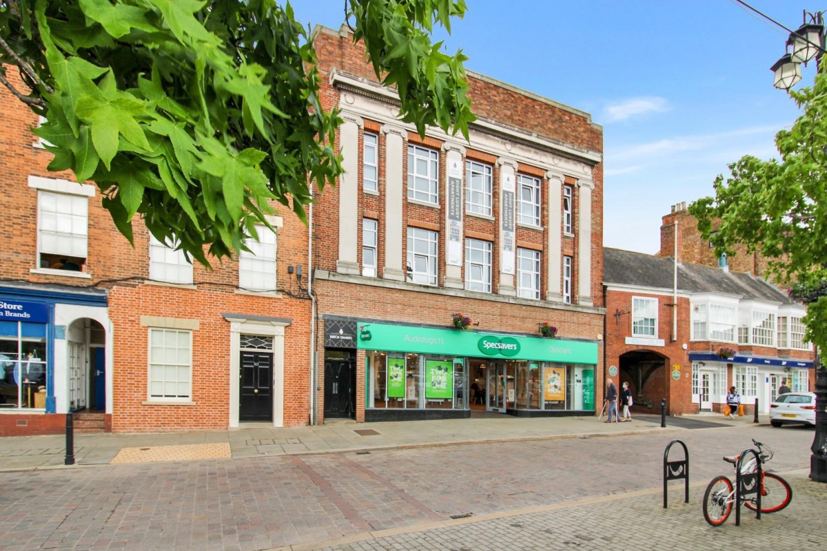 Flat 3 Burton Chambers 28 Market Place West, Ripon