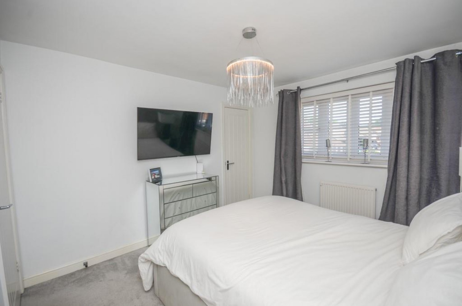 Thomas Avenue, Emersons Green, Bristol, BS16 7TA