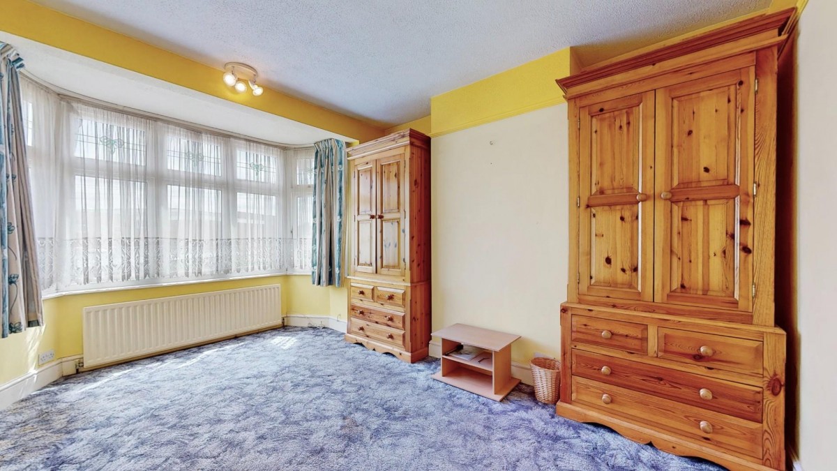Christie Gardens, Chadwell Heath, RM6