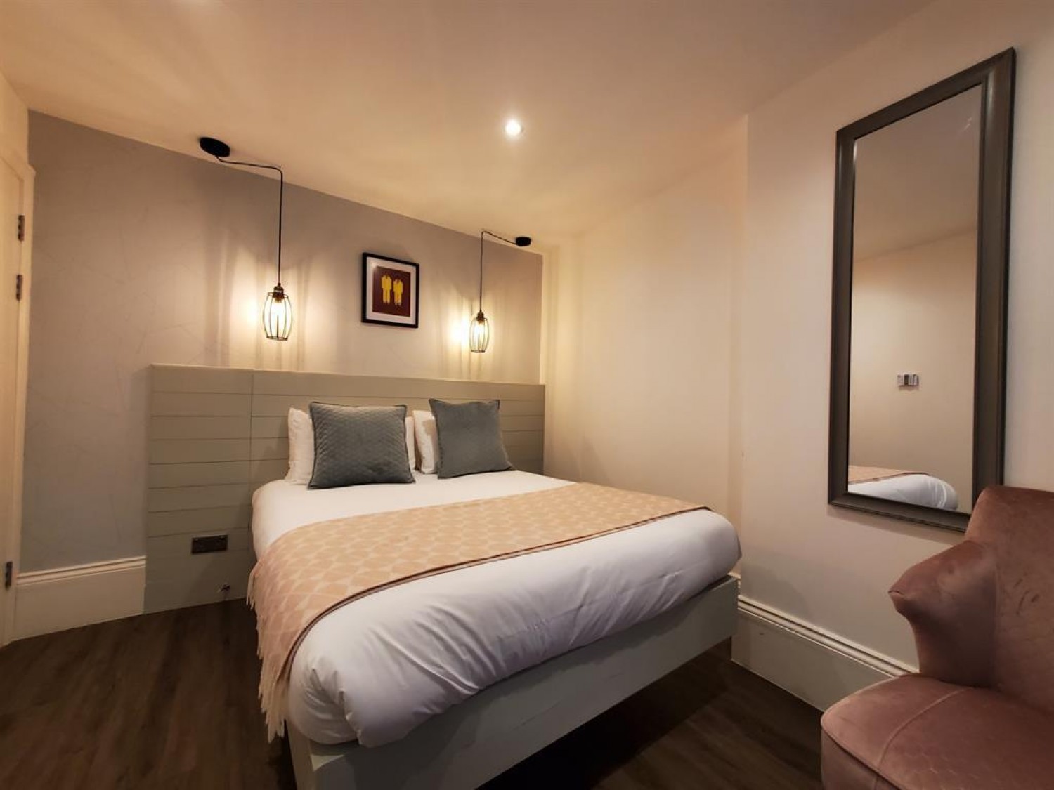 Friar Street, Reading, RG1 1HE