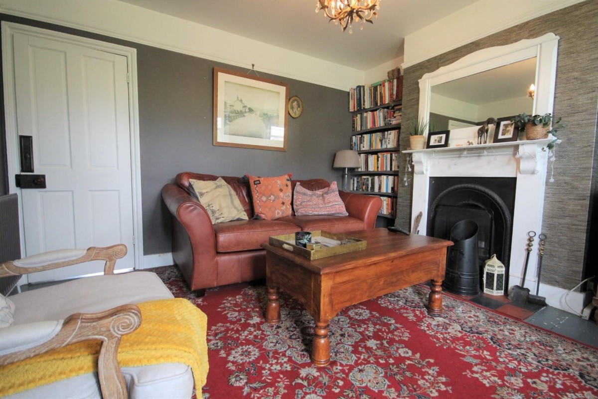 Lingfield Road, East Grinstead