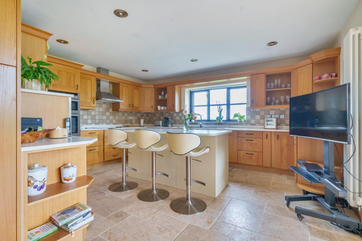 Pen-y-Parc, Upper Wernddu, Rowlestone, Hereford, HR2 0ED