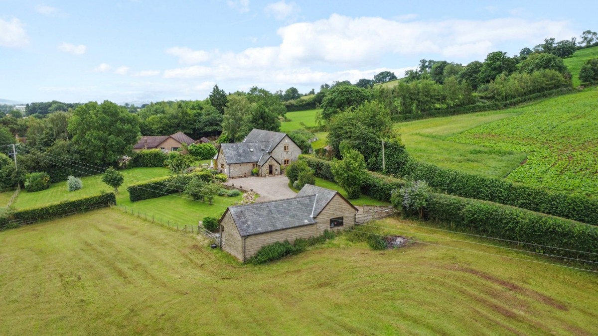 Pen-y-Parc, Upper Wernddu, Rowlestone, Hereford, HR2 0ED