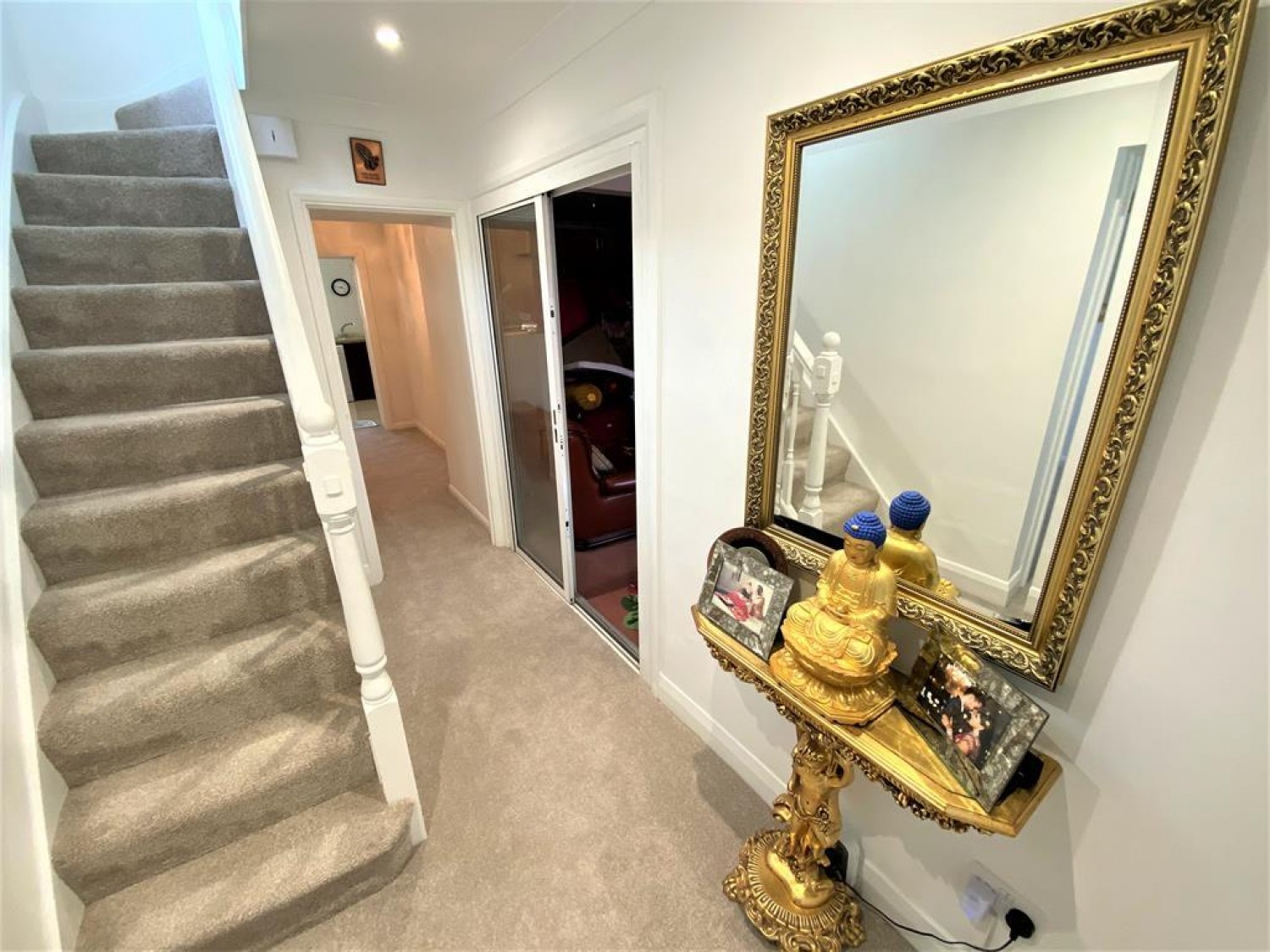 Shakespeare Avenue, Hayes, Middlesex, UB4 0BG