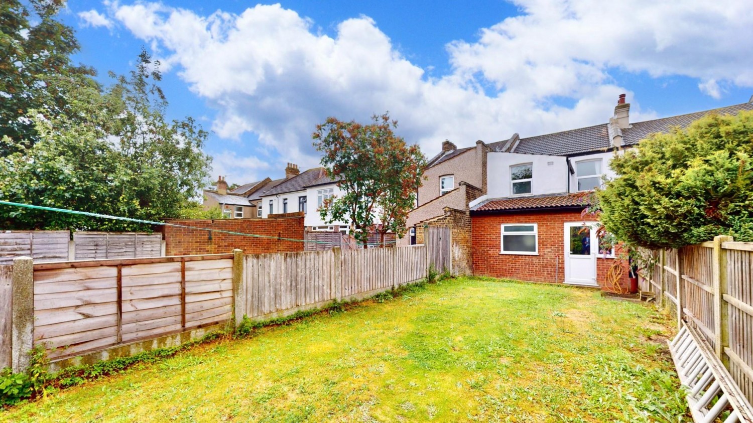 Whalebone Grove, Chadwell Heath, RM6